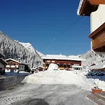 Bergdiamant Apartamento *